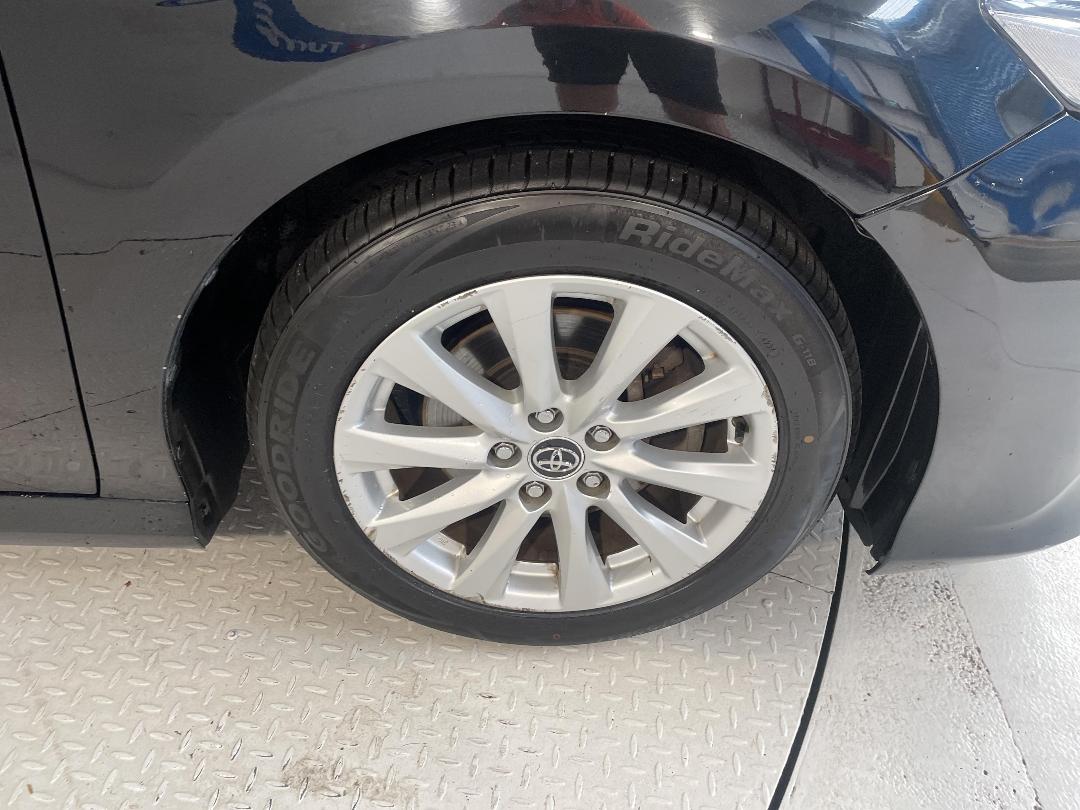 Photo '9' of Toyota Camry