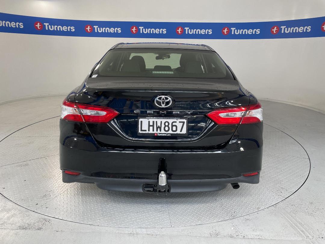 Photo '6' of Toyota Camry