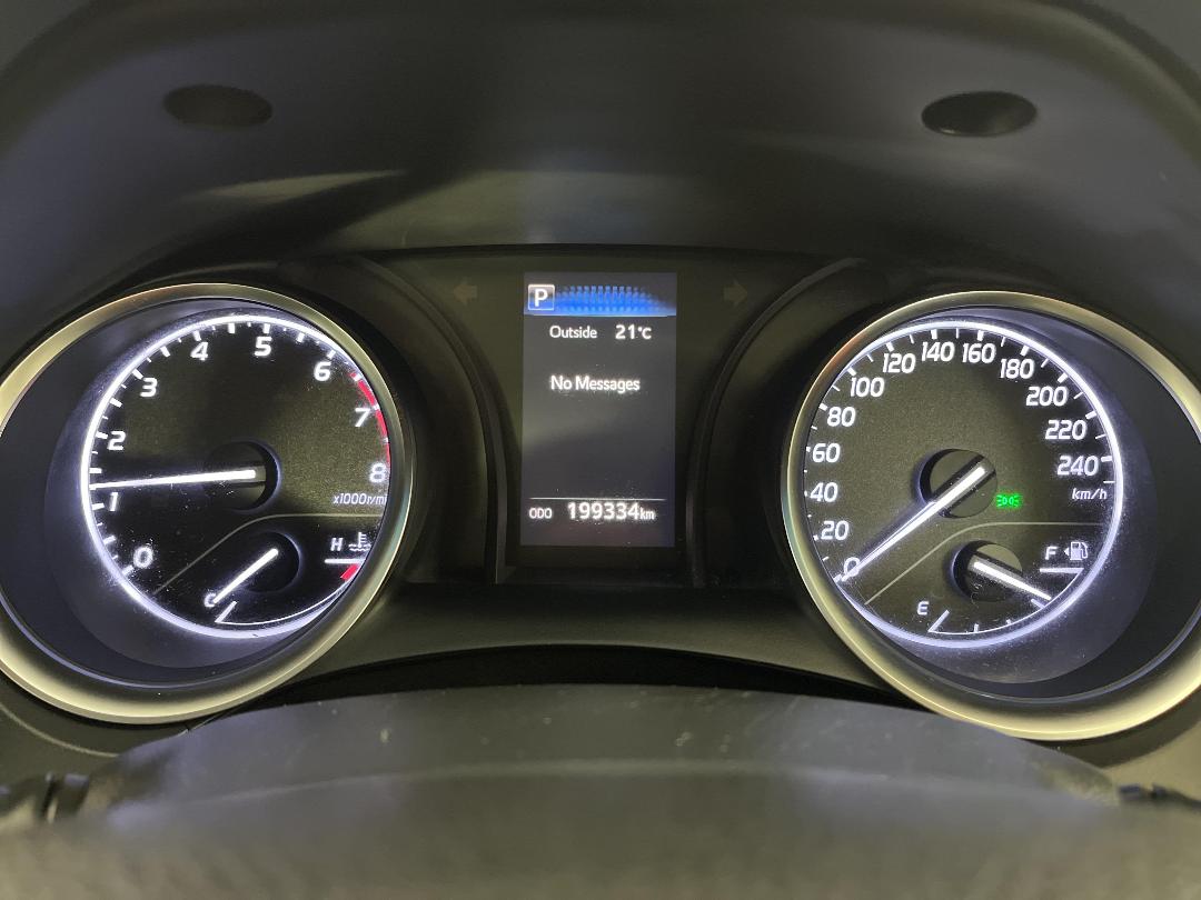 Photo '21' of Toyota Camry Photo '21' of Toyota Camry