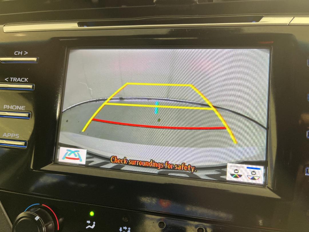 Photo '24' of Toyota Camry Photo '24' of Toyota Camry