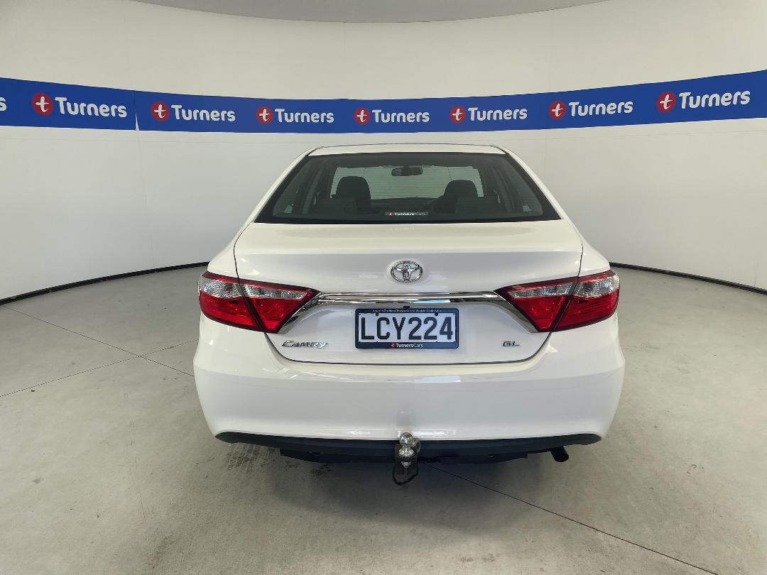 Photo '6' of Toyota Camry