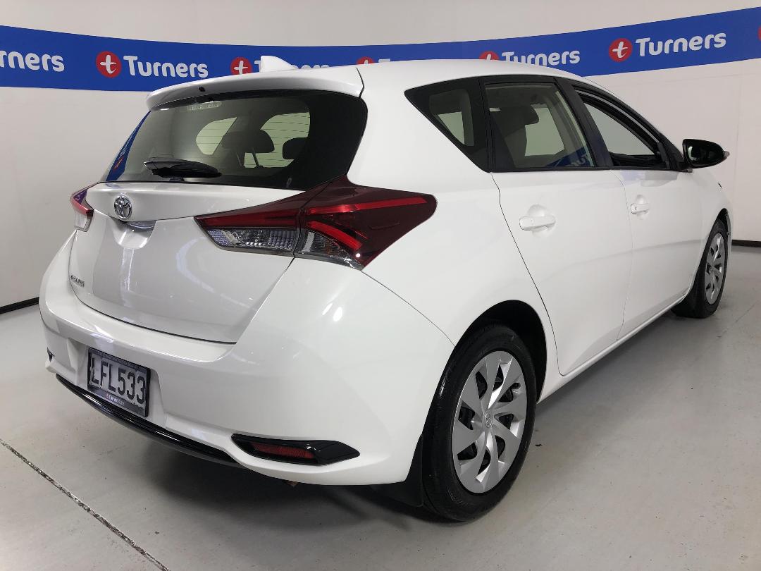 Photo '7' of Toyota Corolla