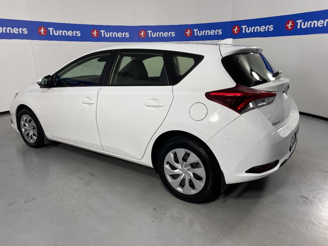 Photo '5' of Toyota Corolla Photo '5' of Toyota Corolla