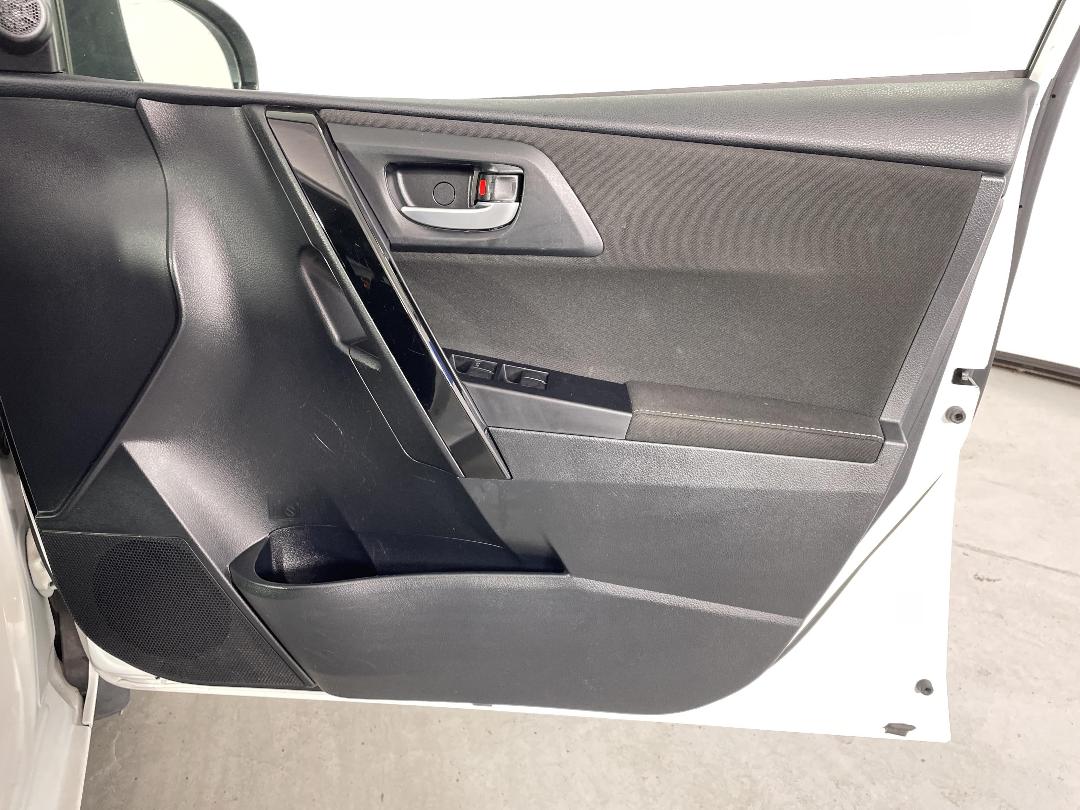 Photo '15' of Toyota Corolla Photo '15' of Toyota Corolla