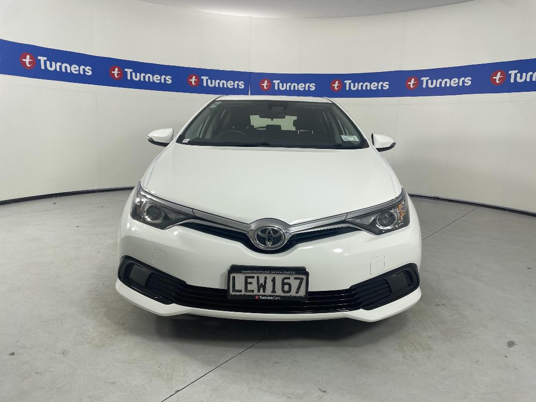 Photo '2' of Toyota Corolla