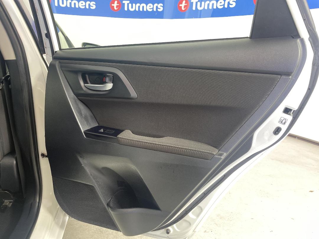 Photo '19' of Toyota Corolla