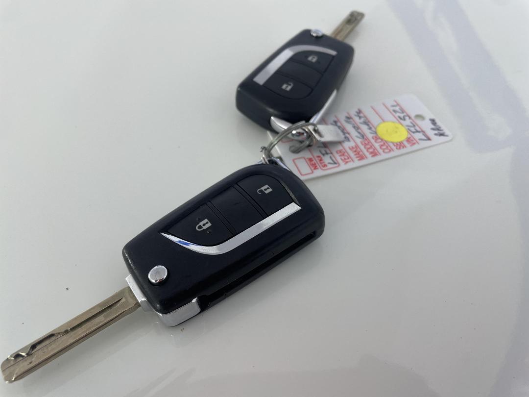 Photo '22' of Toyota Corolla