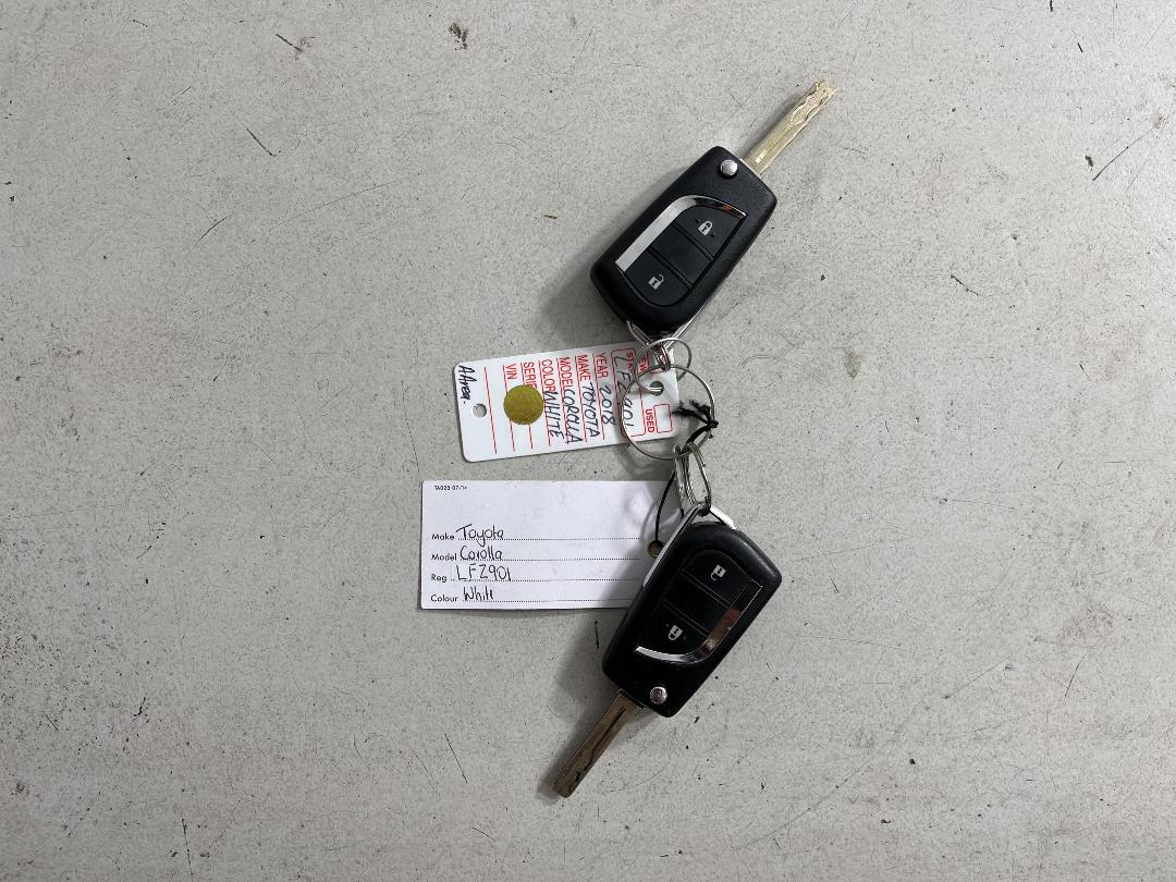 Photo '22' of Toyota Corolla