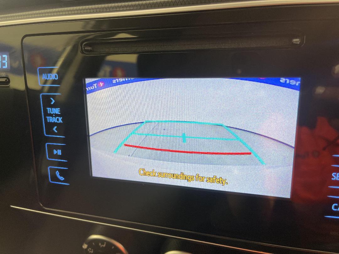 Photo '24' of Toyota Corolla