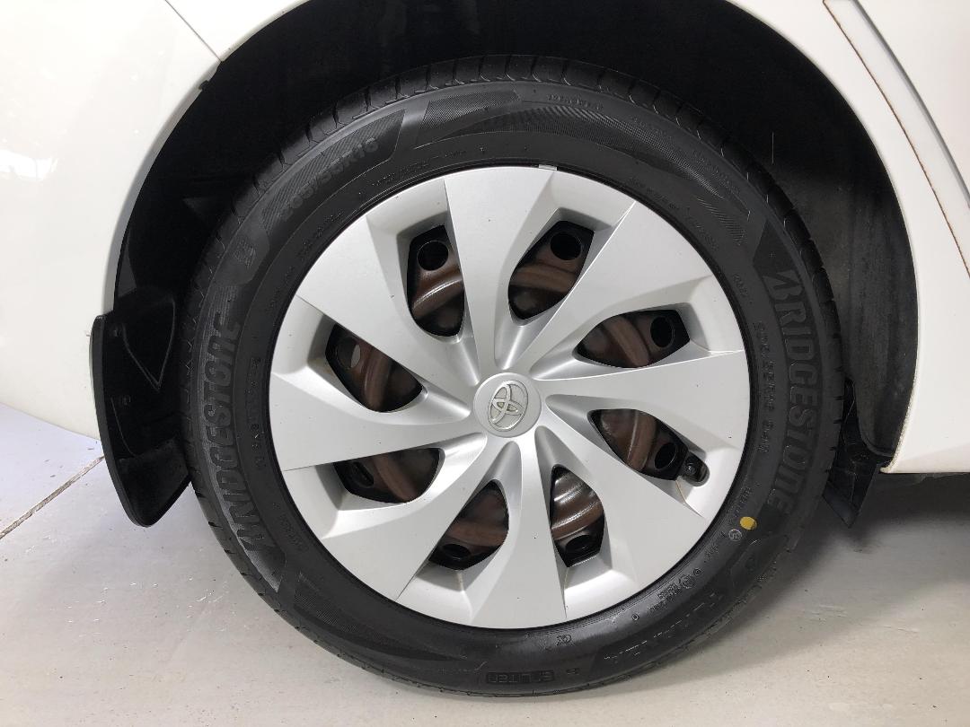 Photo '12' of Toyota Corolla