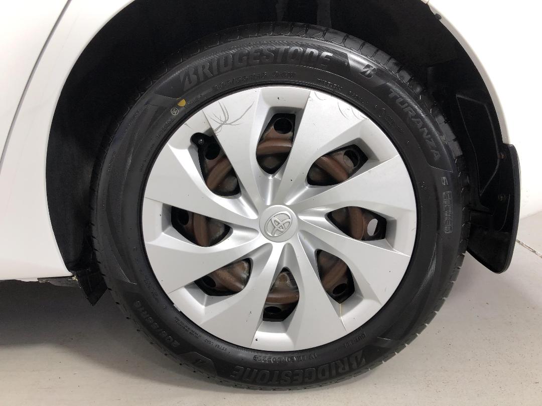 Photo '11' of Toyota Corolla