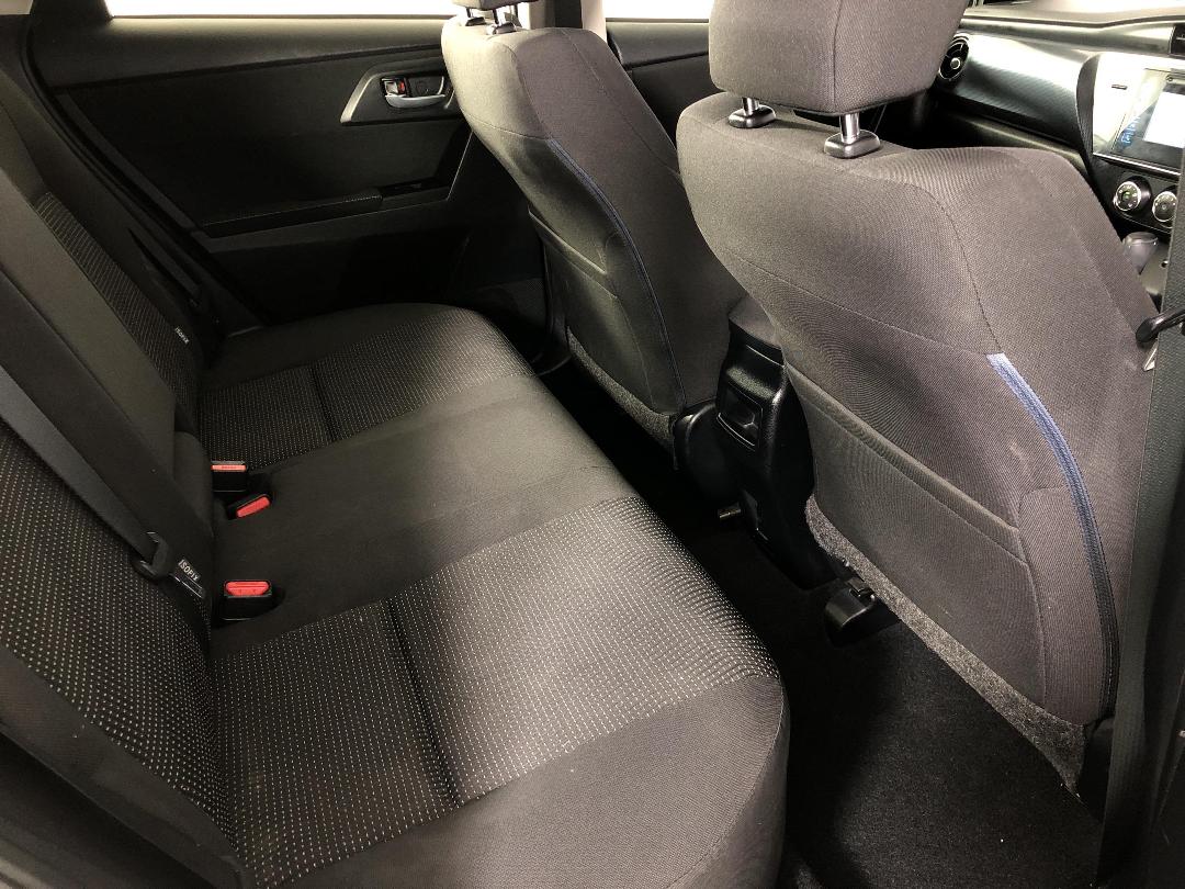 Photo '20' of Toyota Corolla