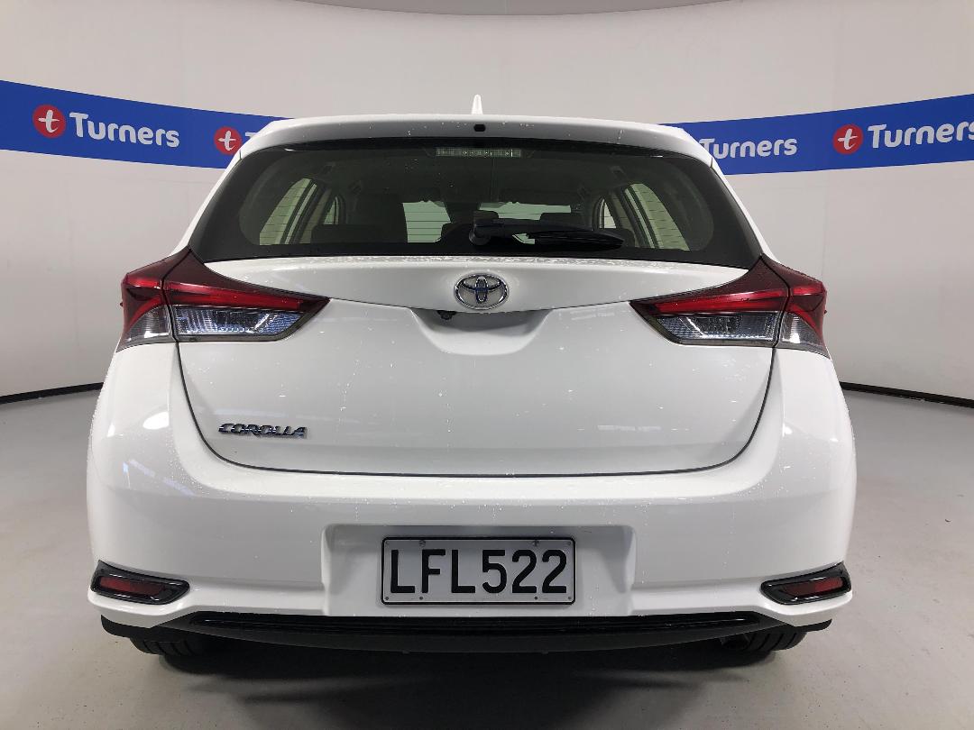 Photo '6' of Toyota Corolla Photo '6' of Toyota Corolla