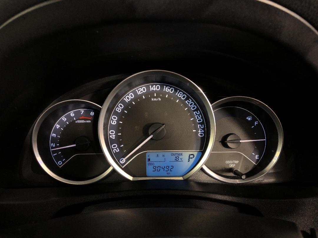 Photo '21' of Toyota Corolla Photo '21' of Toyota Corolla