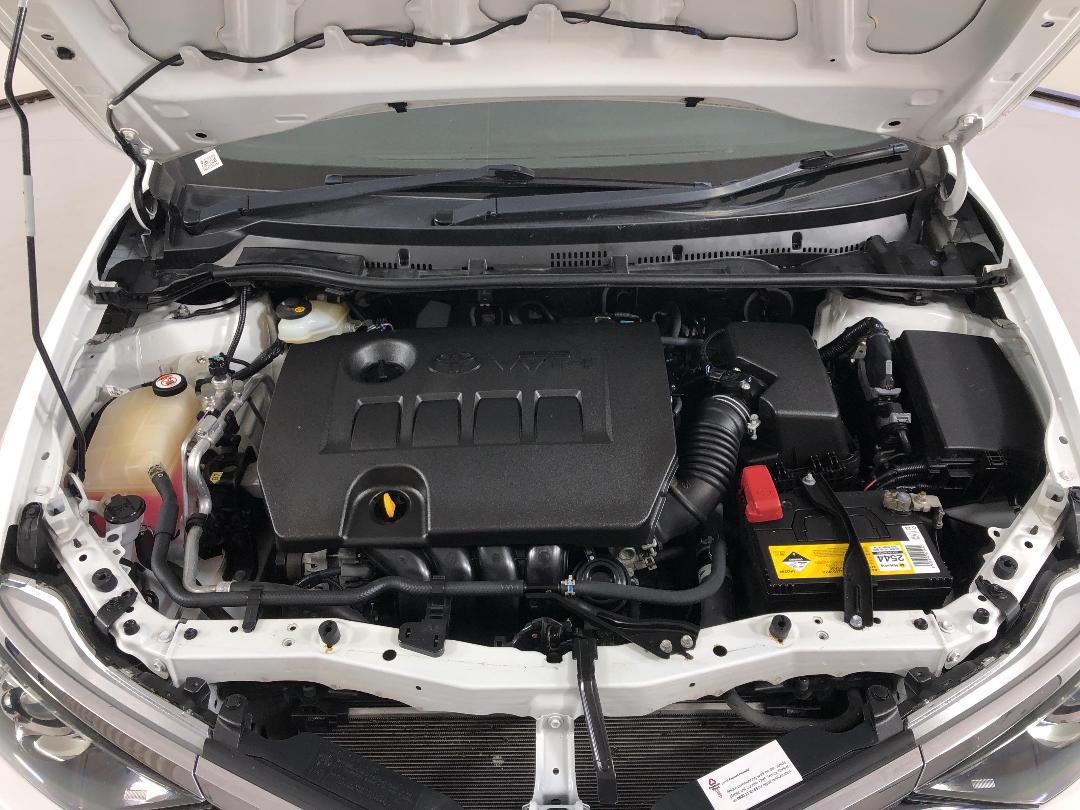 Photo '13' of Toyota Corolla Photo '13' of Toyota Corolla