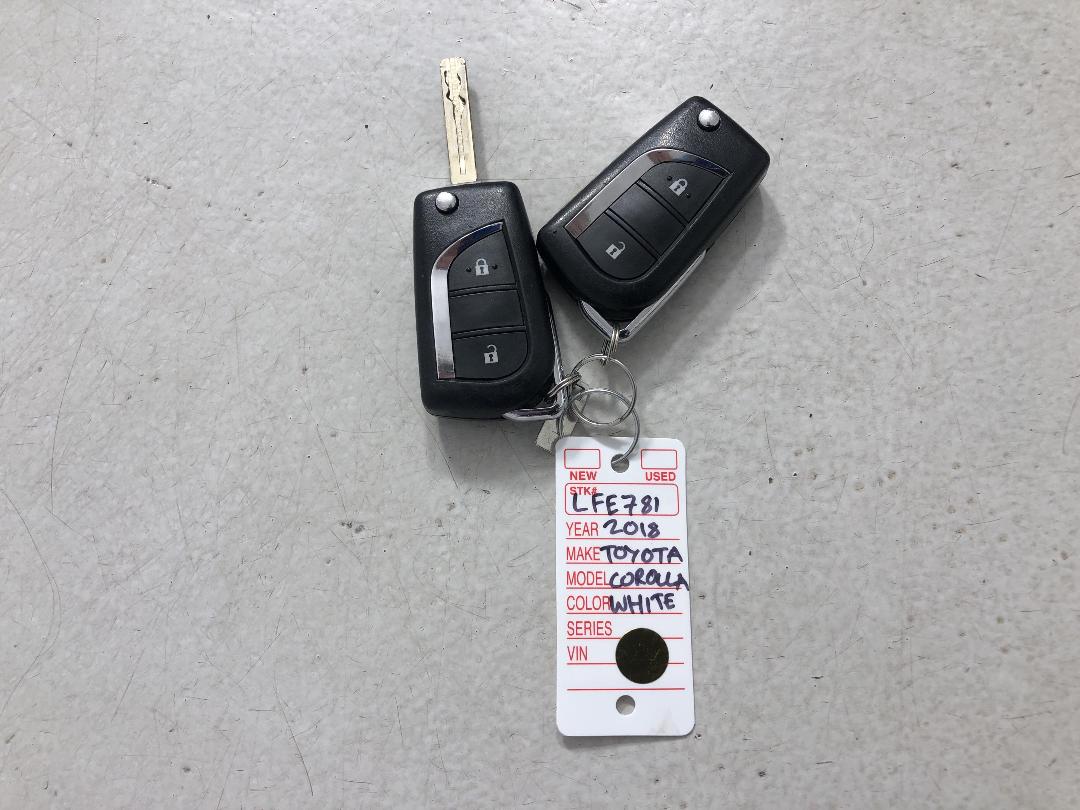 Photo '22' of Toyota Corolla