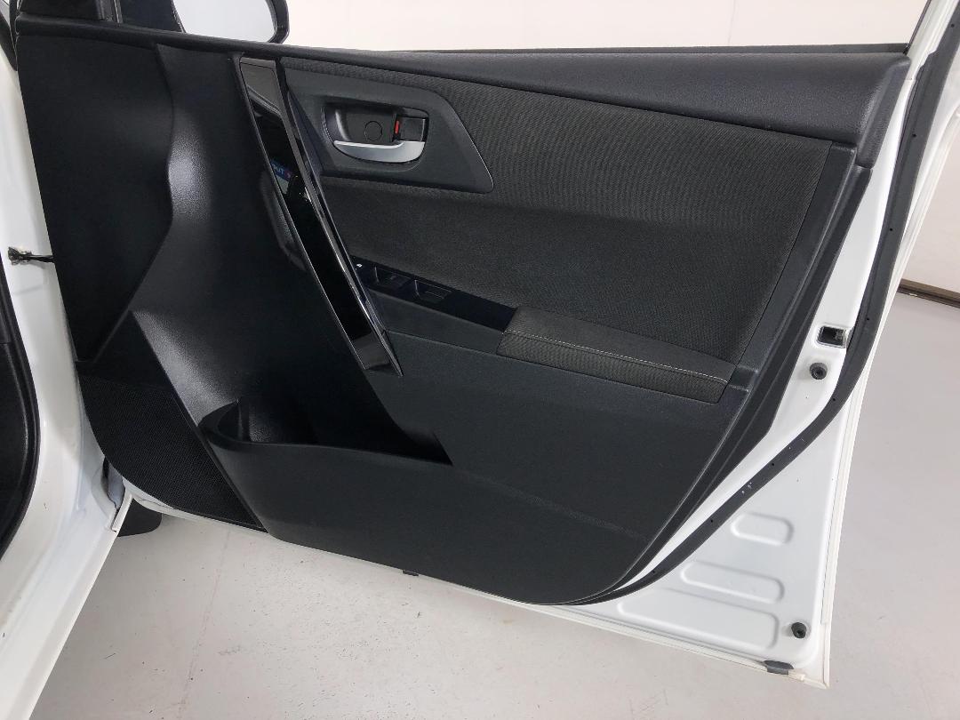 Photo '15' of Toyota Corolla