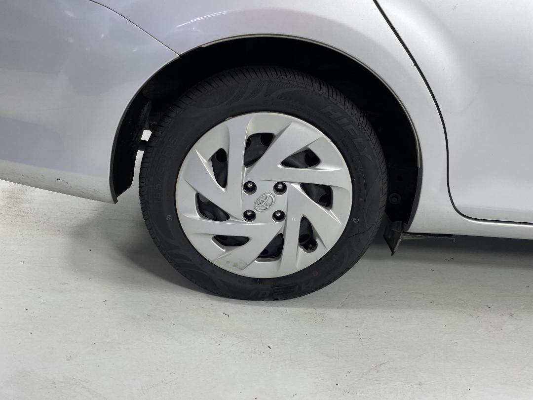 Photo '12' of Toyota Corolla