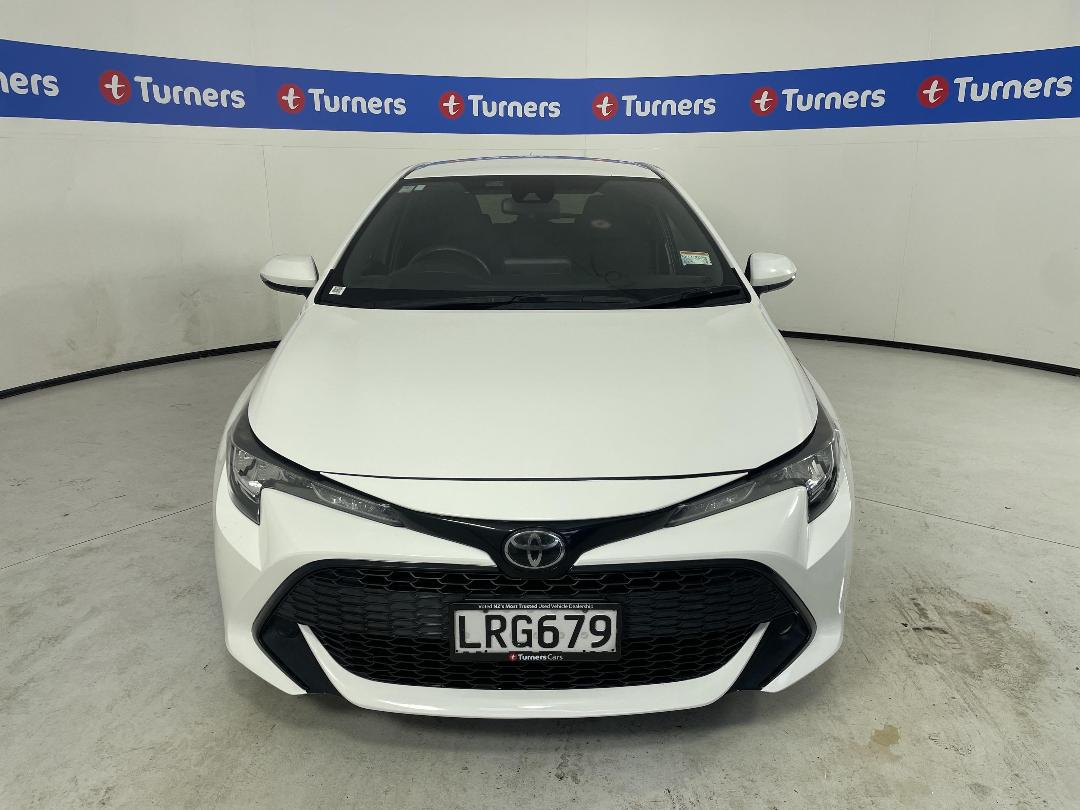 Photo '2' of Toyota Corolla