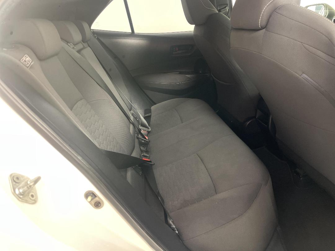 Photo '20' of Toyota Corolla