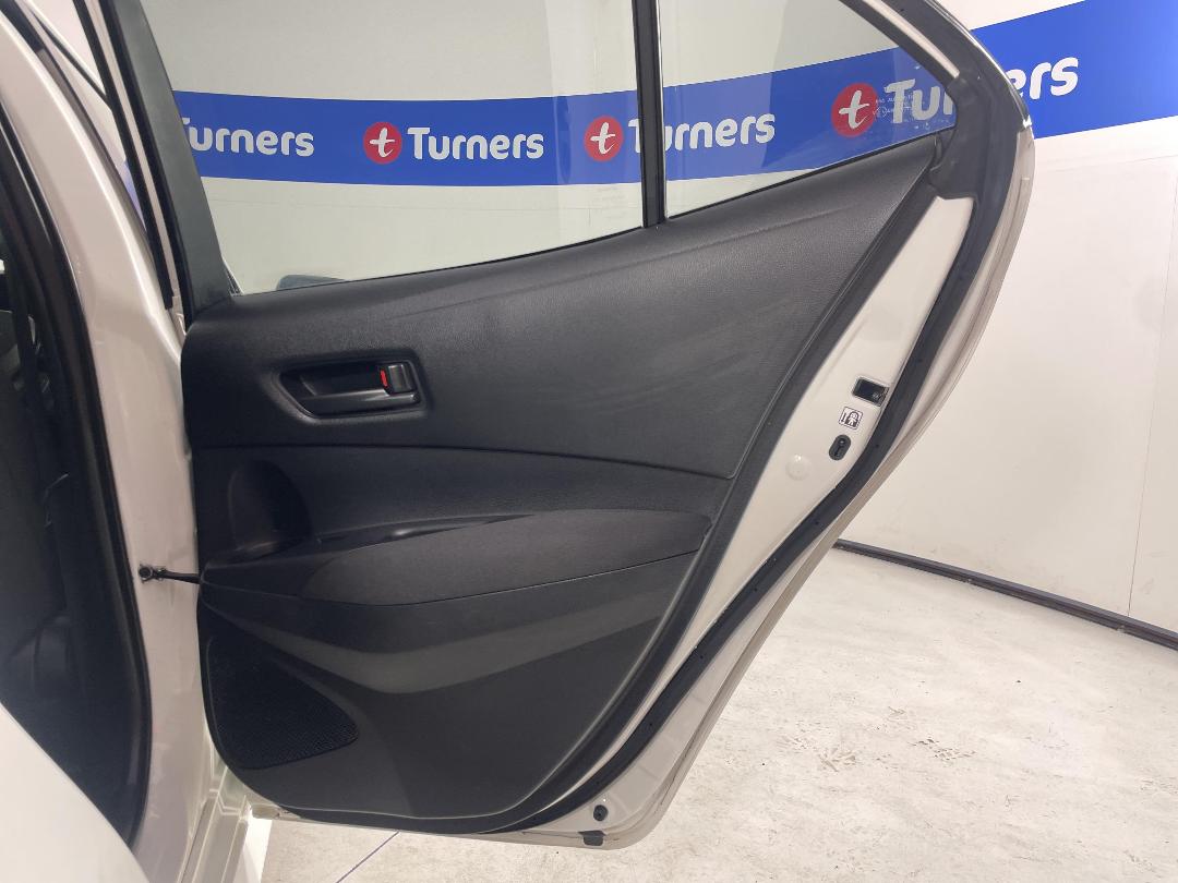 Photo '19' of Toyota Corolla