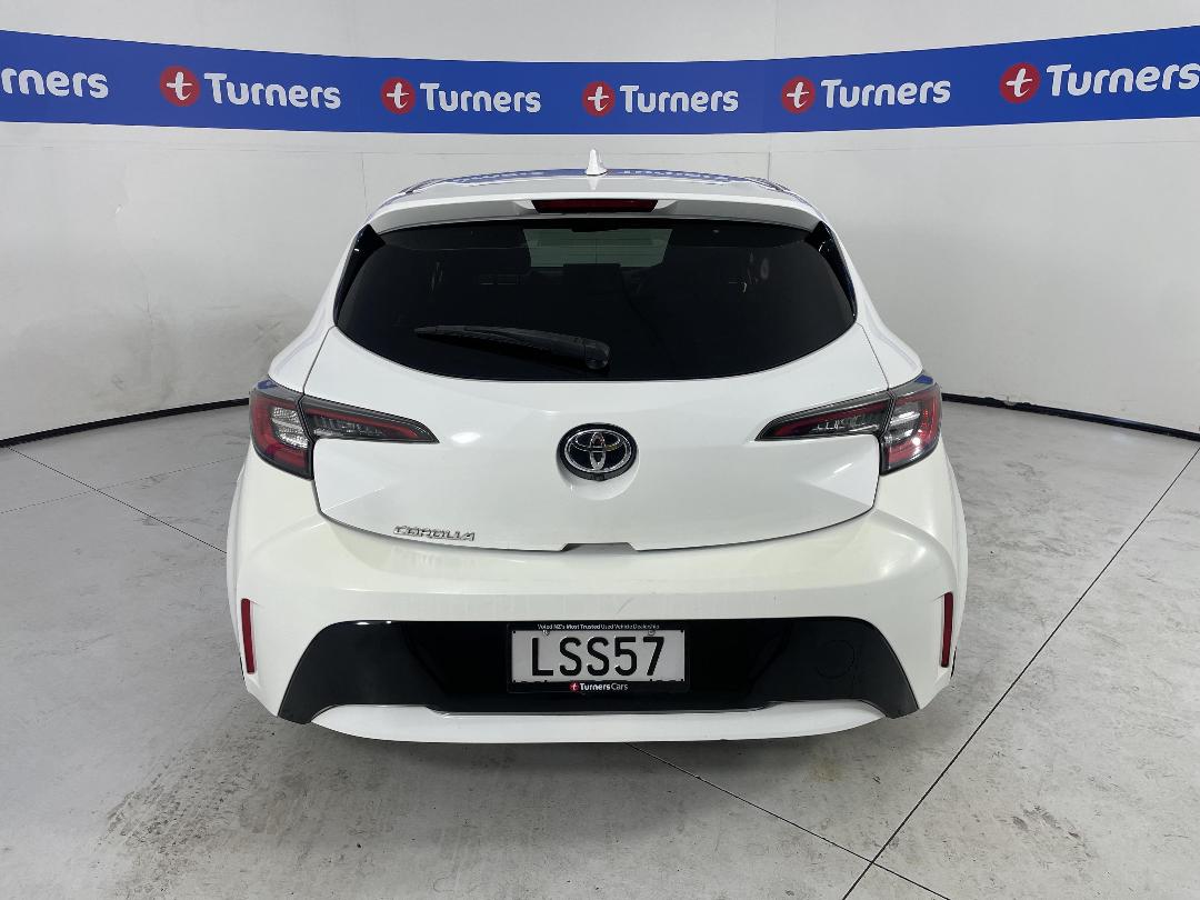 Photo '6' of Toyota Corolla