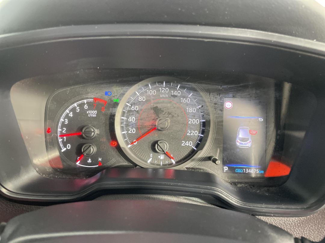 Photo '21' of Toyota Corolla