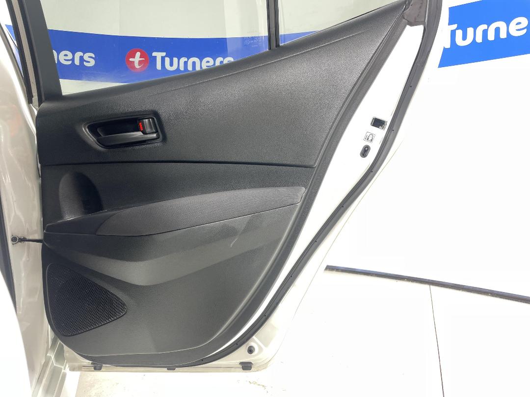 Photo '19' of Toyota Corolla