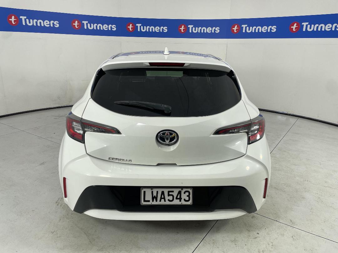 Photo '9' of Toyota Corolla GX