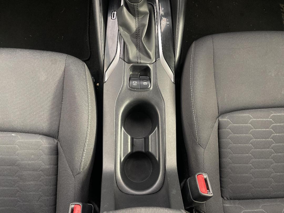 Photo '20' of Toyota Corolla GX