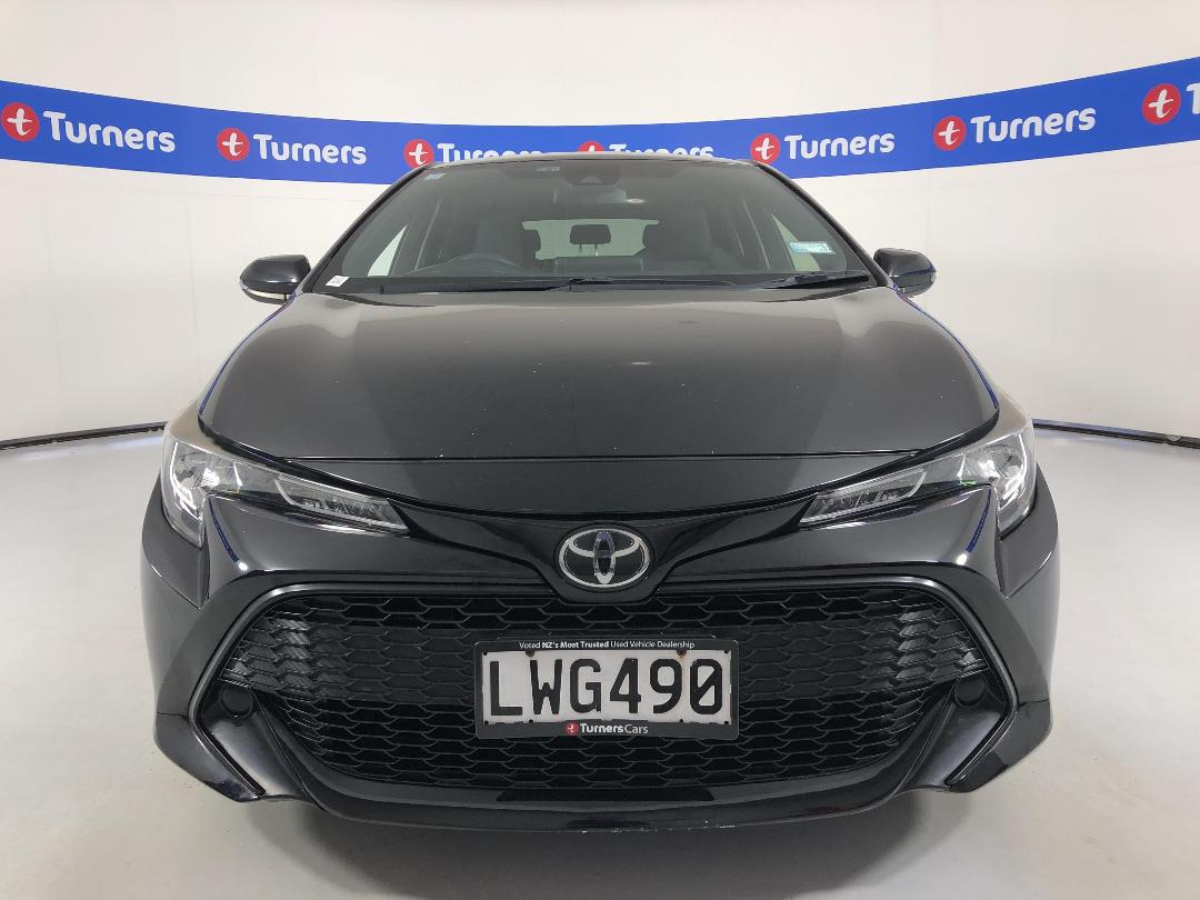 Photo '2' of Toyota Corolla