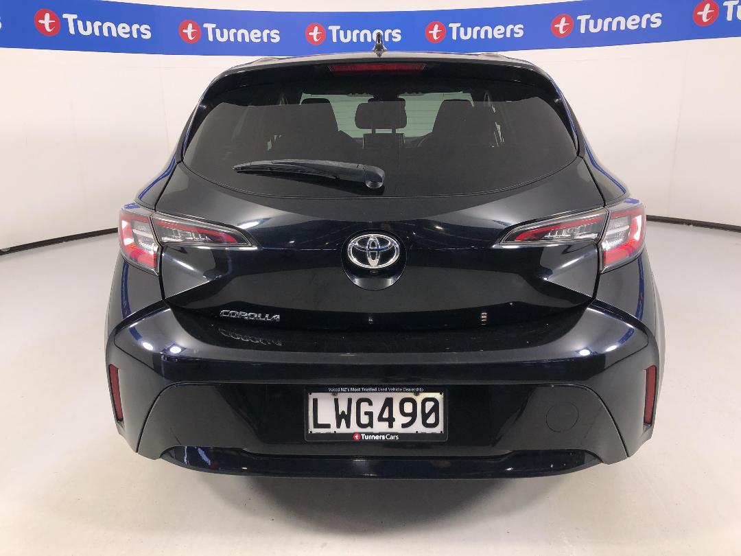 Photo '6' of Toyota Corolla