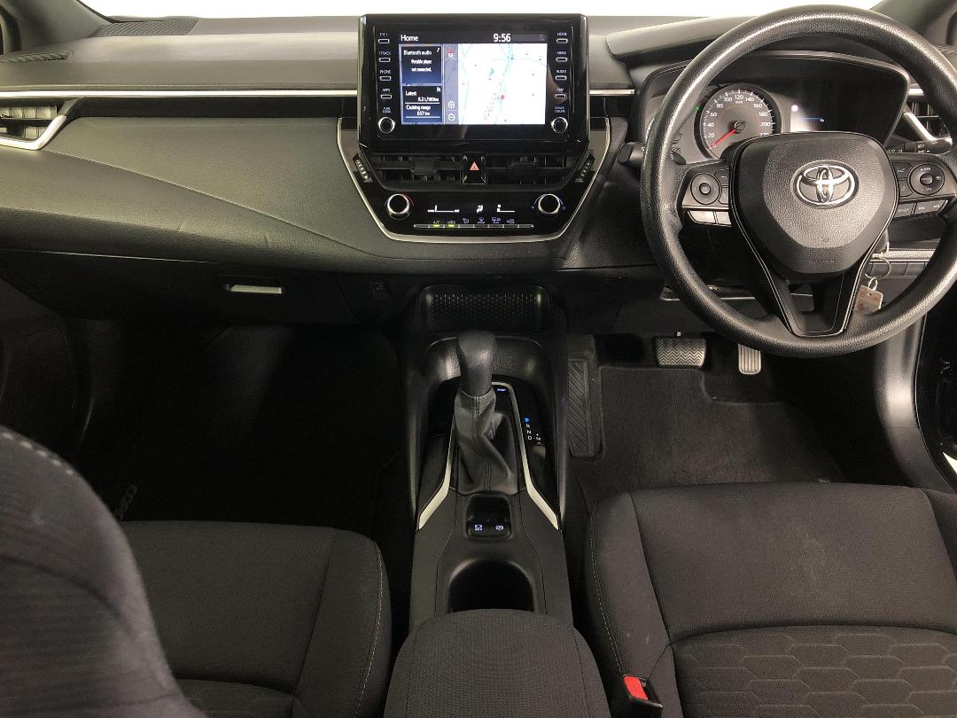 Photo '17' of Toyota Corolla