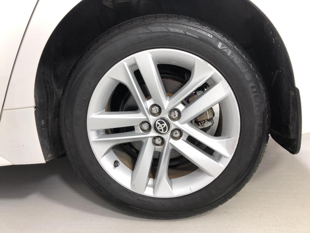 Photo '11' of Toyota Corolla