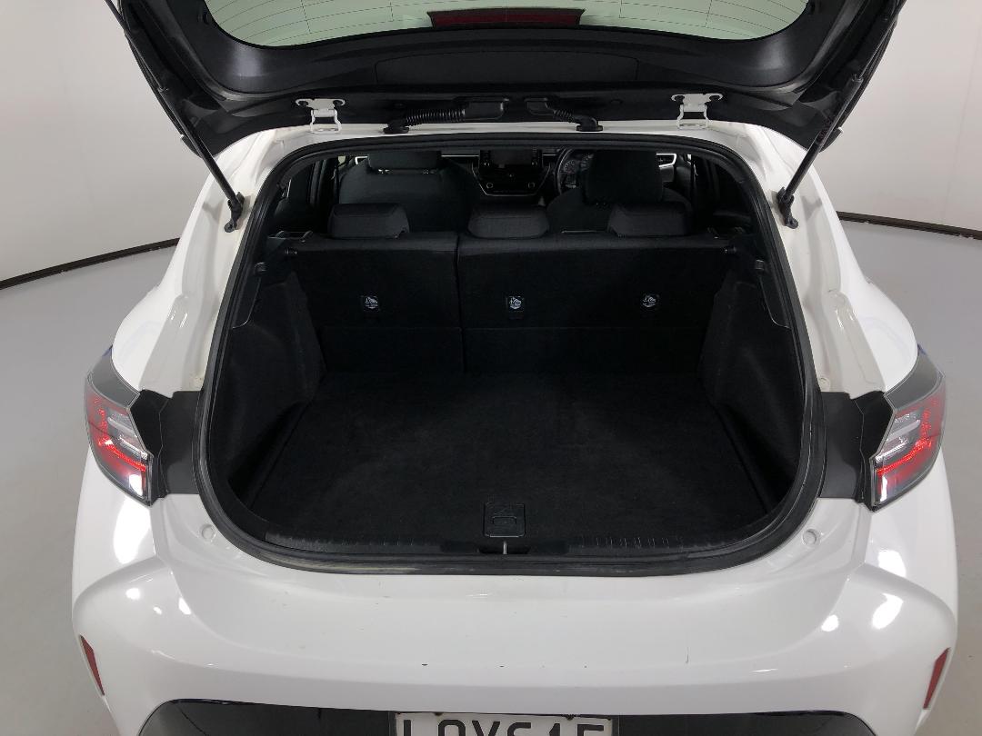 Photo '14' of Toyota Corolla