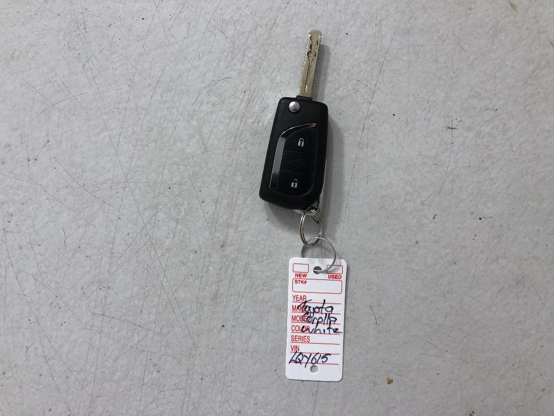 Photo '22' of Toyota Corolla