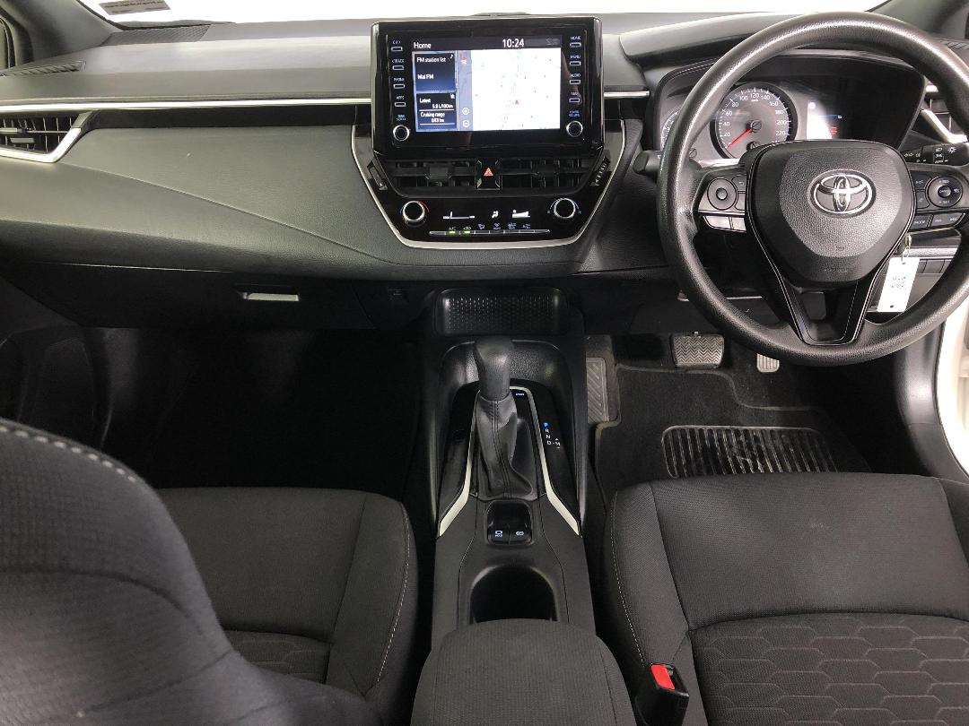 Photo '17' of Toyota Corolla