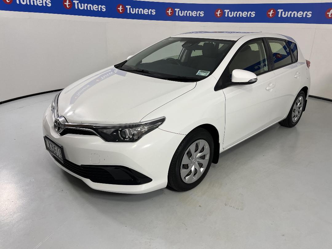 Photo '4' of Toyota Corolla