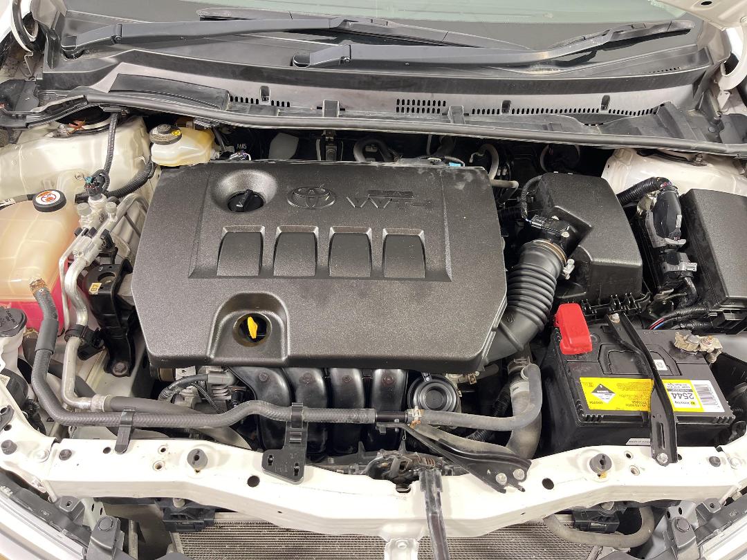 Photo '13' of Toyota Corolla