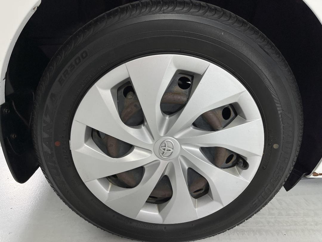 Photo '12' of Toyota Corolla