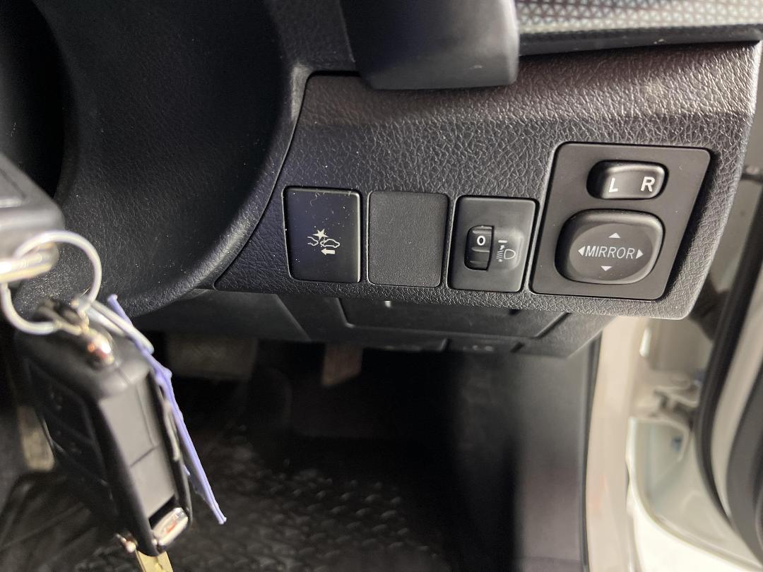 Photo '26' of Toyota Corolla