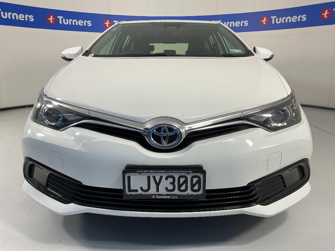 Photo '2' of Toyota Corolla