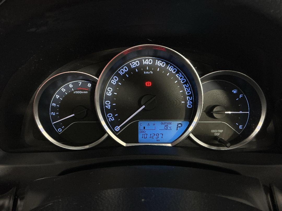 Photo '21' of Toyota Corolla