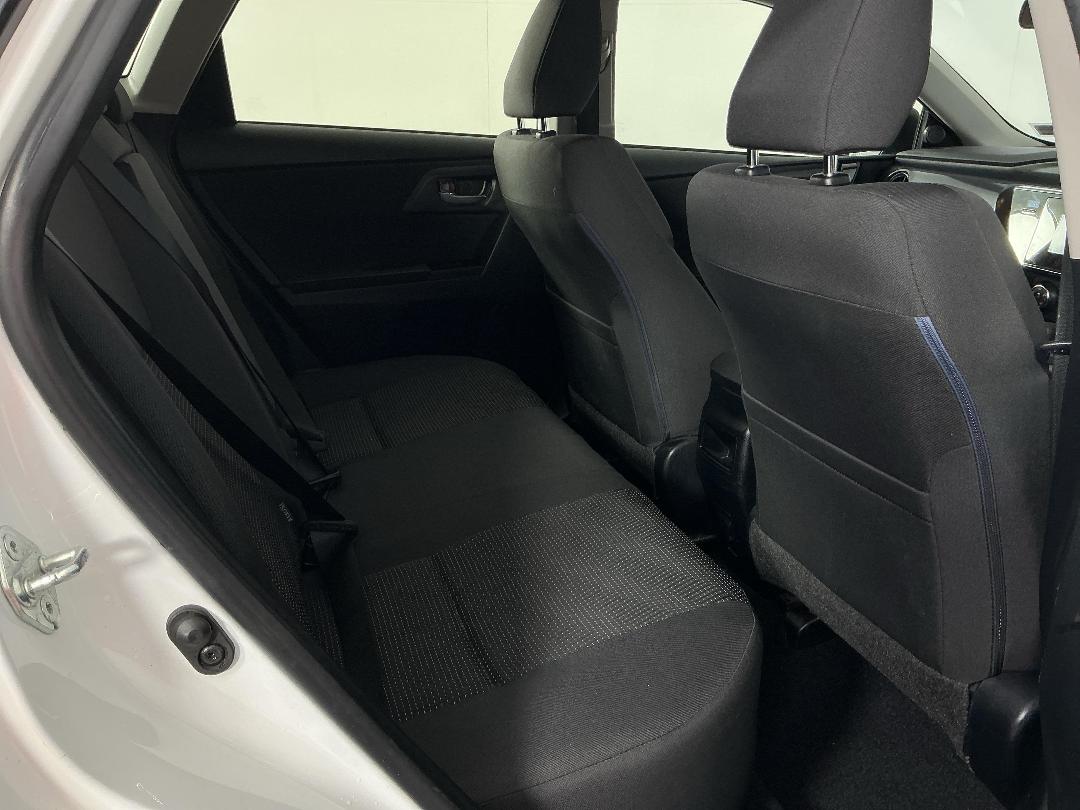 Photo '20' of Toyota Corolla