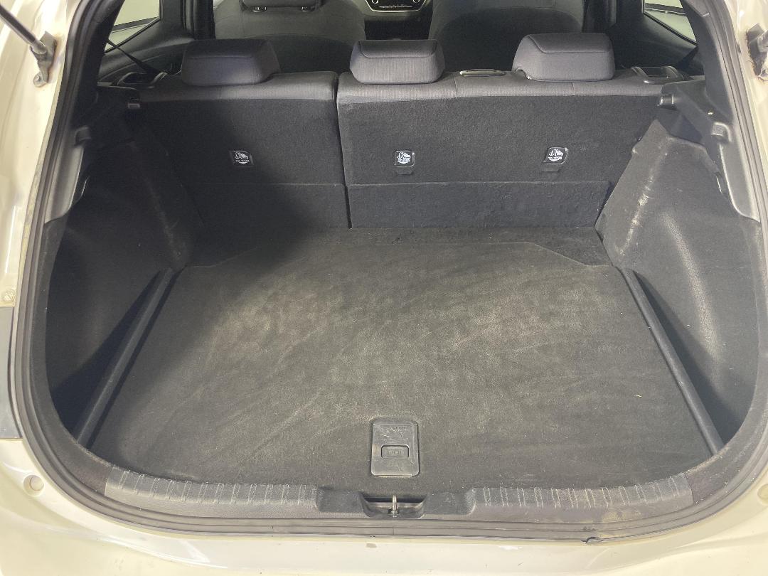 Photo '14' of Toyota Corolla