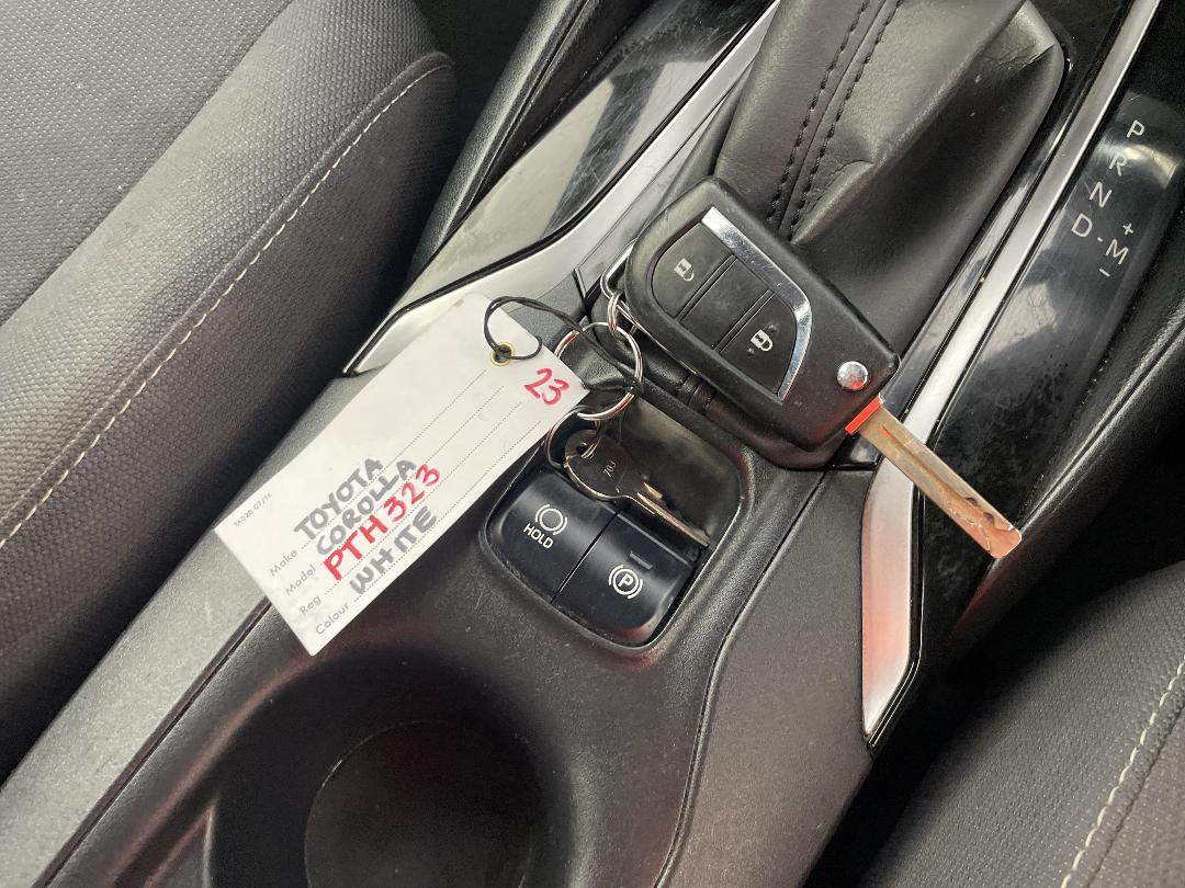 Photo '22' of Toyota Corolla