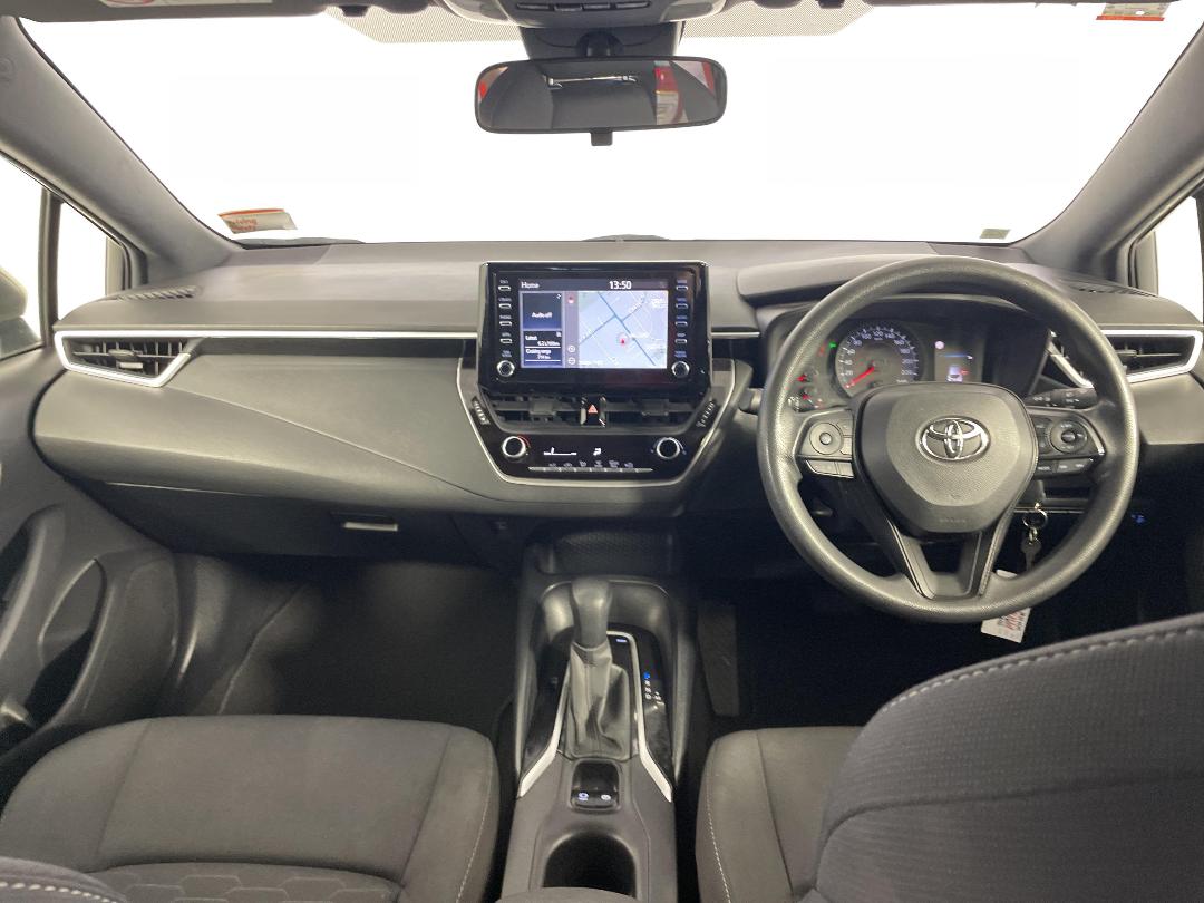 Photo '17' of Toyota Corolla