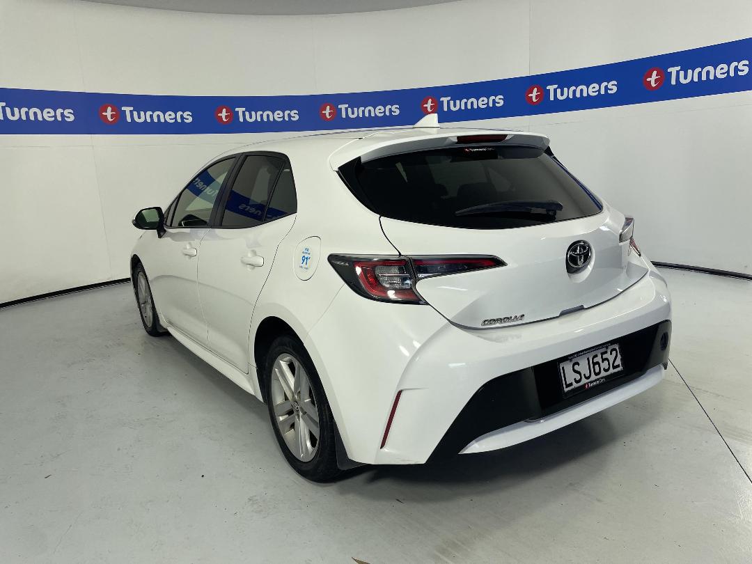 Photo '5' of Toyota Corolla Photo '5' of Toyota Corolla