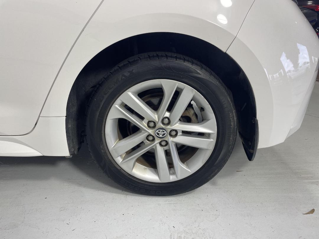 Photo '11' of Toyota Corolla Photo '11' of Toyota Corolla