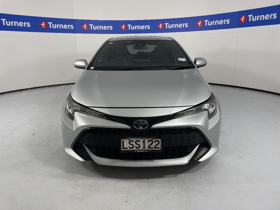 Photo '2' of Toyota Corolla